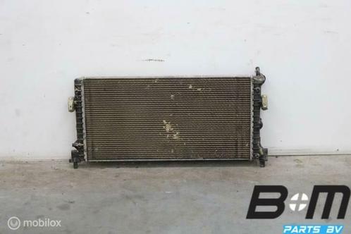 Radiateur VW Polo 6R 6R0121253A, Autos : Pièces & Accessoires, Moteurs & Accessoires, Utilisé