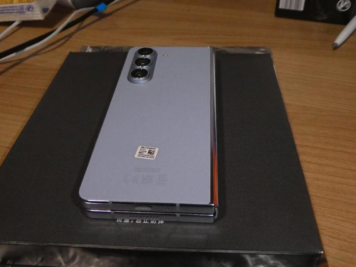 Samsung Galaxy Z Fold 5-5G-512 Gb, Telecommunicatie, Mobiele telefoons | Samsung, Nieuw, Galaxy Z Fold, 512 GB, Zonder abonnement