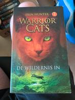 Erin Hunter - De wildernis in, Boeken, Kinderboeken | Jeugd | 13 jaar en ouder, Ophalen of Verzenden, Zo goed als nieuw, Erin Hunter