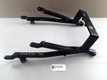 ZXR750 1993 - 1996 Kawasaki Subframe D1-36271 beschikbaar voor biedingen