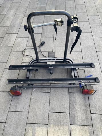 Porte vélos (2) pour attache-remorque  beschikbaar voor biedingen