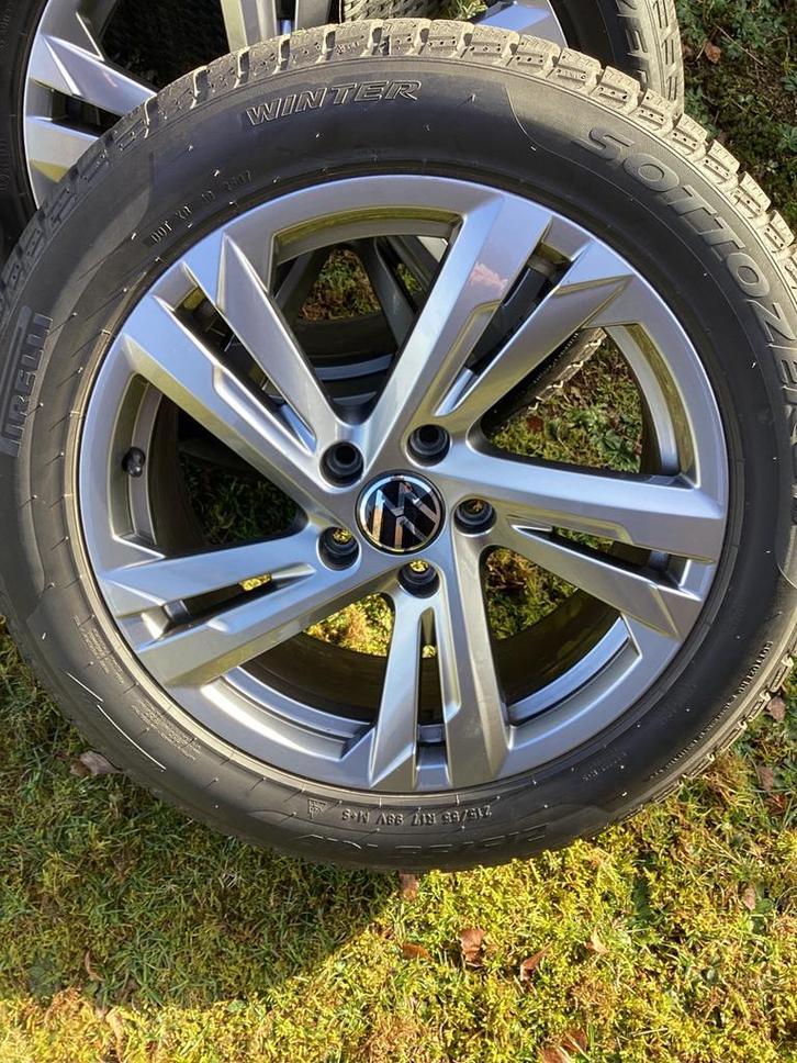 Winter wielen set voor vw t-rock, t-cross, golf, taigo, enz…, Auto-onderdelen, Banden en Velgen, Velg(en), Winterbanden, 17 inch