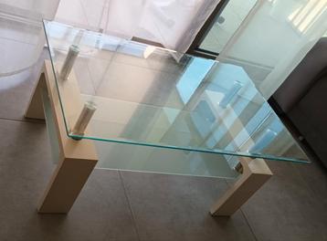 Salontafel beschikbaar voor biedingen