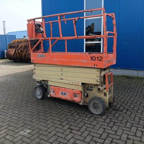 JLG 2630ES (bj 2006), Zakelijke goederen, Machines en Bouw | Liften, Steigers en Ladders