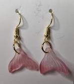 Roze oorbellen met zeemeerminstaart - aanhoudende kleur, Handtassen en Accessoires, Oorbellen, Hangers, Nieuw, Ophalen of Verzenden