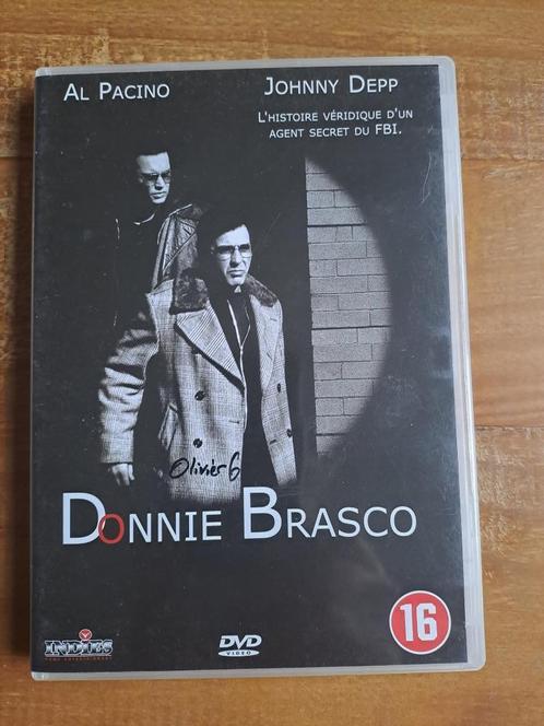 Donnie Brasco - Johnny Depp - Al Pacino, CD & DVD, DVD | Thrillers & Policiers, Utilisé, Autres genres, Enlèvement ou Envoi