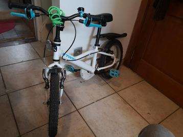 Fiets Inuit perfecte staat.  beschikbaar voor biedingen