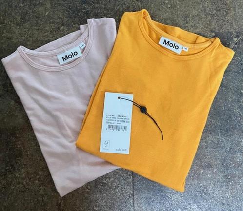 MOLO 2 basic T-shirts "tangerine blush" (maat 140), Kinderen en Baby's, Kinderkleding | Maat 140, Gebruikt, Meisje, Shirt of Longsleeve