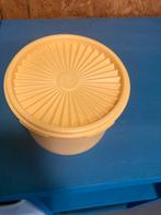 Verschillende tupperware, Enlèvement, Utilisé