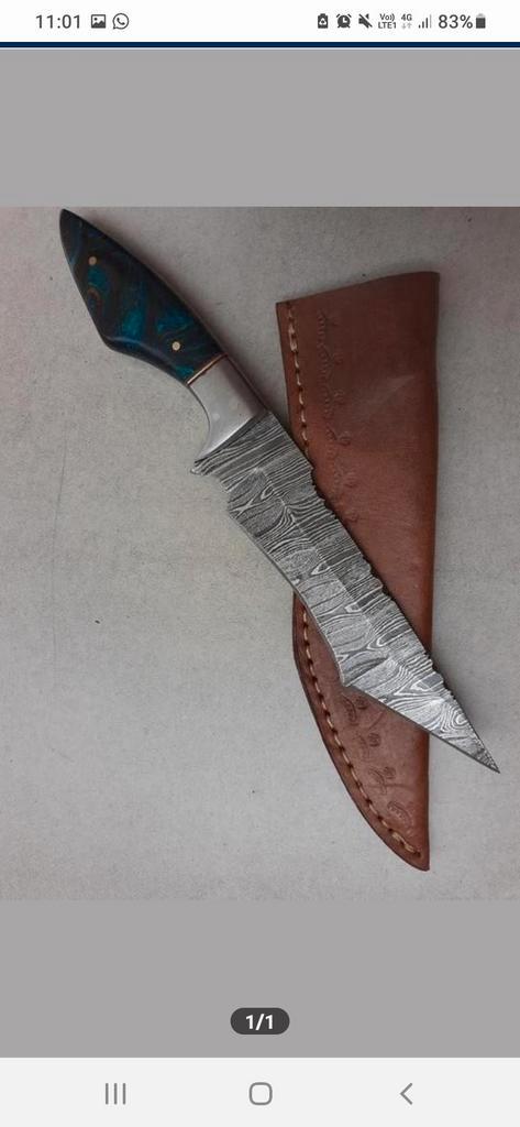 Couteau de Damas, Caravanes & Camping, Outils de camping, Comme neuf, Enlèvement ou Envoi