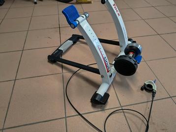 Tack Sirius training voor fiets beschikbaar voor biedingen