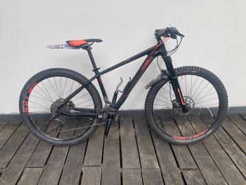 Vélo de montagne CUBE, Autres marques, Femmes, Enlèvement, Utilisé