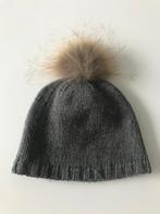 Grijze wollen muts van RIVER WOODS maat M, Kleding | Dames, Maat 38/40 (M), River Woods, Ophalen of Verzenden, Zo goed als nieuw