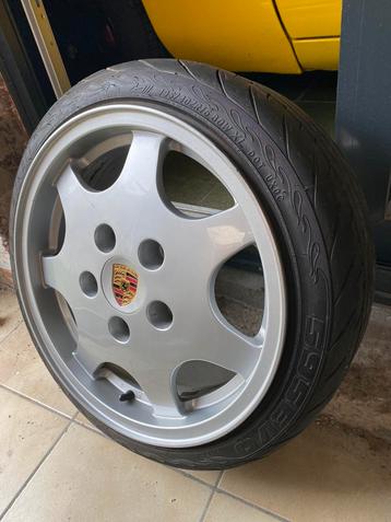 Porsche C2 16” velgen beschikbaar voor biedingen
