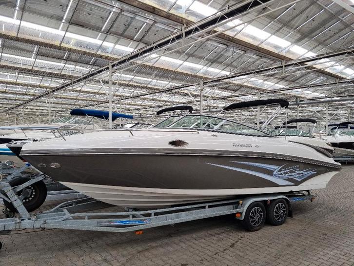 Rinker 246 Captiva 2012 Mercruiser 377 MAG 320 PK Duoprop, Watersport en Boten, Speedboten, Zo goed als nieuw, 6 meter of meer