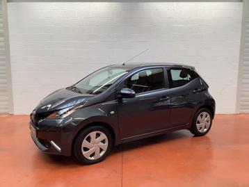 Toyota Aygo 1.0 VVT-i X-Play Toyota Aygo X-Play 51kw!, Argent ou Gris, Achat, 998 cm³, Euro 6