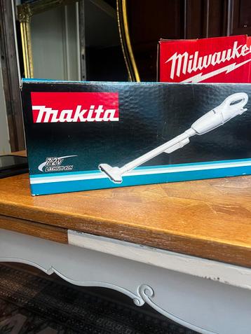 Makita CL070DZ Accustofzuiger 7,2V – Nieuw in doos beschikbaar voor biedingen