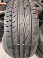 215/45r16 Bridgestone 40€ per stuk met plaatsen 21545r16, Ophalen of Verzenden