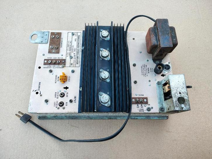 Versterker/ TSA4/115v Seeburg Discotheque (1965) jukebox, Collections, Machines | Jukebox, Seeburg, Envoi