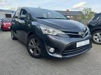 Toyota Verso 1.8 essence 7 pl automatique full options, Carnet d'entretien, 7 places, Cuir et Tissu, Automatique