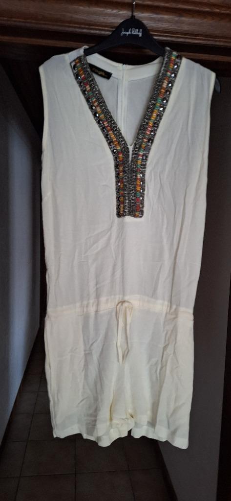 Superleuke playsuit in ecru, Kleding | Dames, Gelegenheidskleding, Nieuw, Overige typen, Maat 38/40 (M), Verzenden