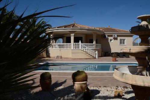 CC0622 - Prachtige villa met appartement & zwembad, Immo, Buitenland, Spanje, Woonhuis, Landelijk