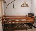 Ziekenhuisbed met matras en kastje met eetblad, Ophalen, Verstelbaar