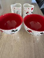 Set ontbijtkommen + koffietassen, Huis en Inrichting, Ophalen of Verzenden, Zo goed als nieuw, Porselein, Kom(men)