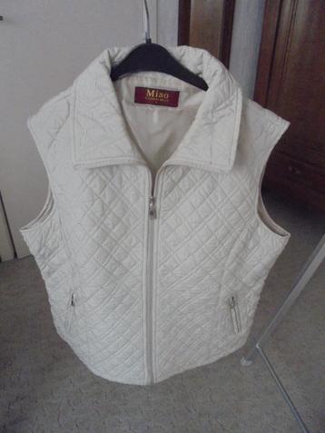 ANORAK sans manche- Col.BEIGE - T.42/44 - NEUF beschikbaar voor biedingen