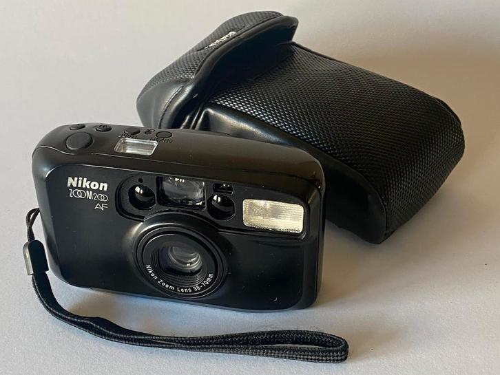 Analoge Nikon ZOOM 200 AF, Audio, Tv en Foto, Fotocamera's Analoog, Gebruikt, Compact, Nikon, Ophalen of Verzenden