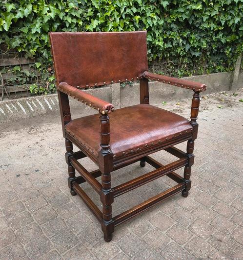 Prachtige Antieke Stoel Lederen Bekleding Massief Hout, Antiek en Kunst, Antiek | Meubels | Stoelen en Sofa's, Ophalen