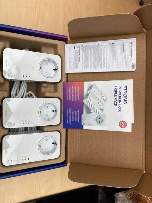 3 Adaptateurs CPL Haut Débit – 600 MB/s –, Computers en Software, WiFi-versterkers, Zo goed als nieuw, Verzenden