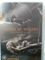 Raised by Wolves Seizoenen 1+2, CD & DVD, DVD | TV & Séries télévisées, Enlèvement ou Envoi