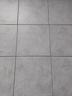 Keramische tegels lichtgrijs gevlamd ., Doe-het-zelf en Bouw, Ophalen, Gebruikt, 20 tot 40 cm, 10 m² of meer