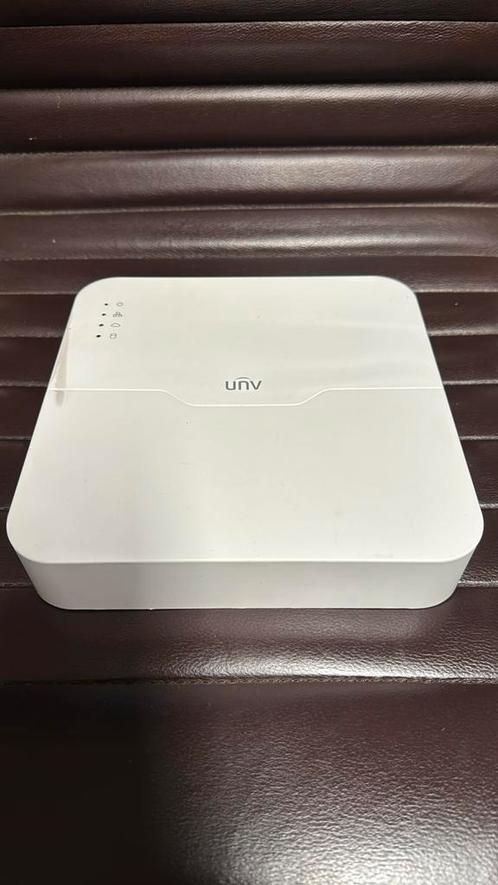 UNV (Uniview) 4 Channel Netwerk NVR NVR301-04LS2-P4 Wit, Bricolage & Construction, Systèmes d'alarme, Comme neuf, Enlèvement ou Envoi