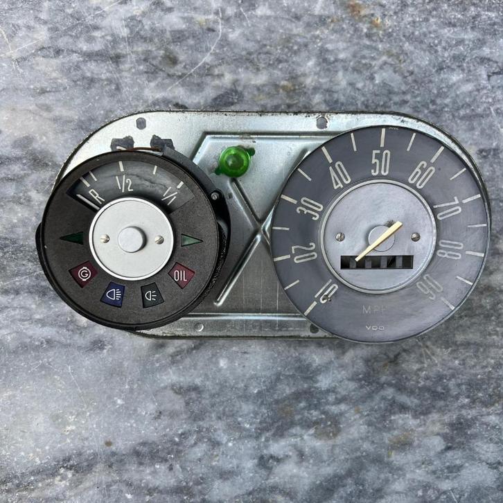 VW Bay Bus Snelheidsmeter Brandstofmeter 69-73 cluster MPH, Auto diversen, Auto-accessoires, Gebruikt, Ophalen of Verzenden