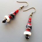 Boucles d'oreilles tribales neuves koffi rouges en bakélite, Pendantes, Rouge, Enlèvement ou Envoi, Neuf