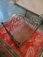 Lit pour chien en fer forgé fait main, Enlèvement, Neuf