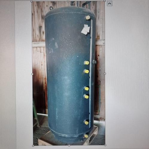 Solar buffertank, Doe-het-zelf en Bouw, Compressors, Zo goed als nieuw, Minder dan 6 bar, 100 liter of meer, Ophalen