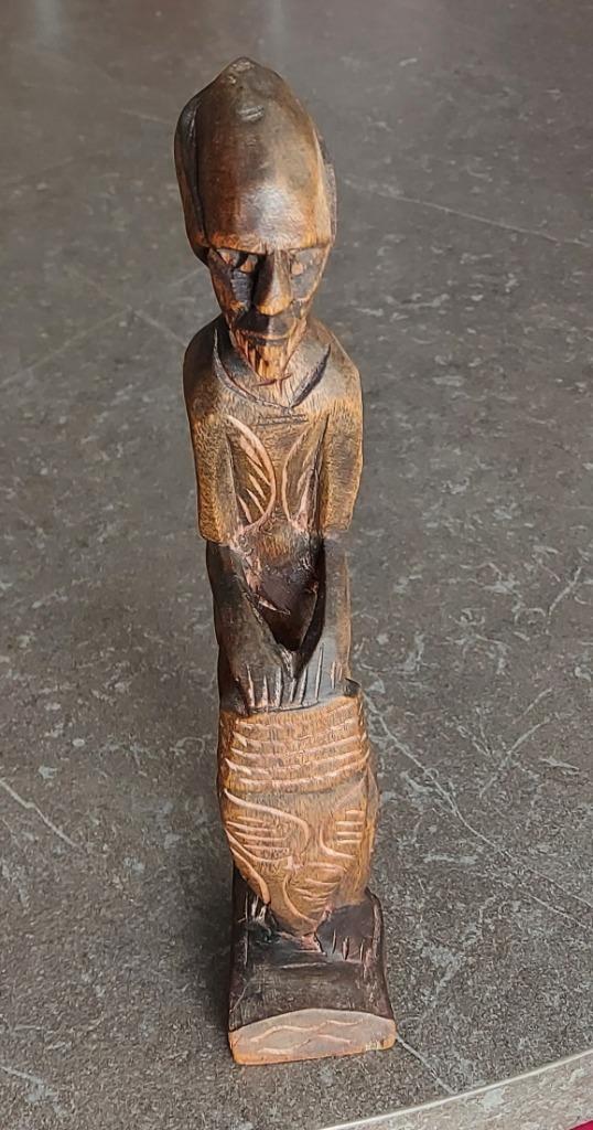 Statuette en bois type TIKI, Antiek en Kunst, Kunst | Beelden en Houtsnijwerken, Ophalen of Verzenden