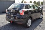 SsangYong Tivoli 1.6i, 2016, 28.000km, Airco, Navi + 12m gar, Zwart, Zwart, Onderhoudsboekje, Parkeersensor