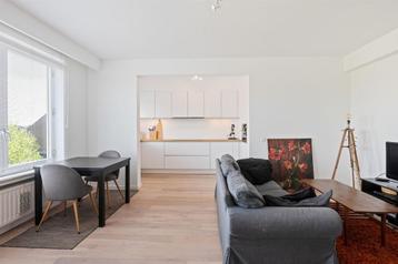 Appartement te koop in Berchem, 2 slpks, Immo, 179 kWh/m²/jaar, 2 kamers, 81 m², Appartement