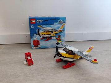 LEGO Postvliegtuig (60250), met verpakking beschikbaar voor biedingen