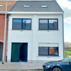 RUIME HALF OPEN BEBOUWING TE KOOP IN RUSTIGE WOONWIJK, 200 m², 200 tot 500 m², 350 kWh/m²/jaar, Provincie Oost-Vlaanderen