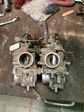 Carburators xl 250 Xr 250 xr 350 xr 350  beschikbaar voor biedingen