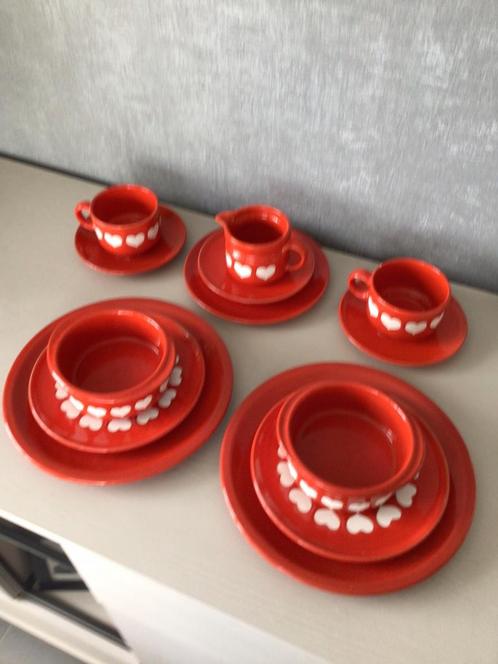 Hartjesservies, Huis en Inrichting, Keuken | Servies, Zo goed als nieuw, Bord(en), Ophalen of Verzenden
