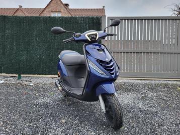 Piaggio Zip SP mediterranean blue 50cc B klasse beschikbaar voor biedingen