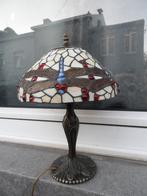 Tiffany lamp (wit+libellen), Ophalen