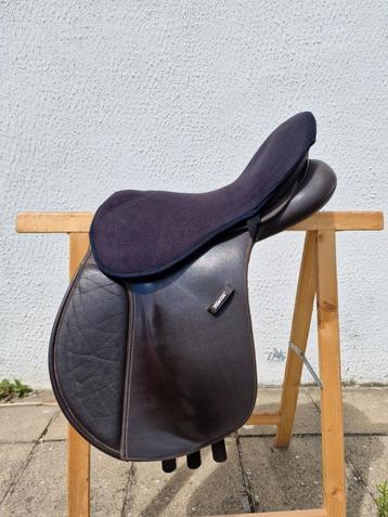Selle Wintec confort ++ beschikbaar voor biedingen