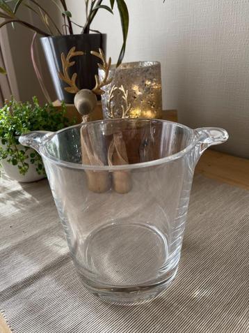 Glazen ijsemmer  #ijsblokjes   beschikbaar voor biedingen